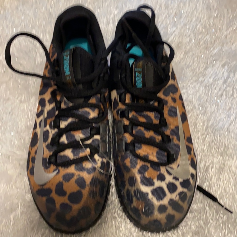 Cheetah print Nike